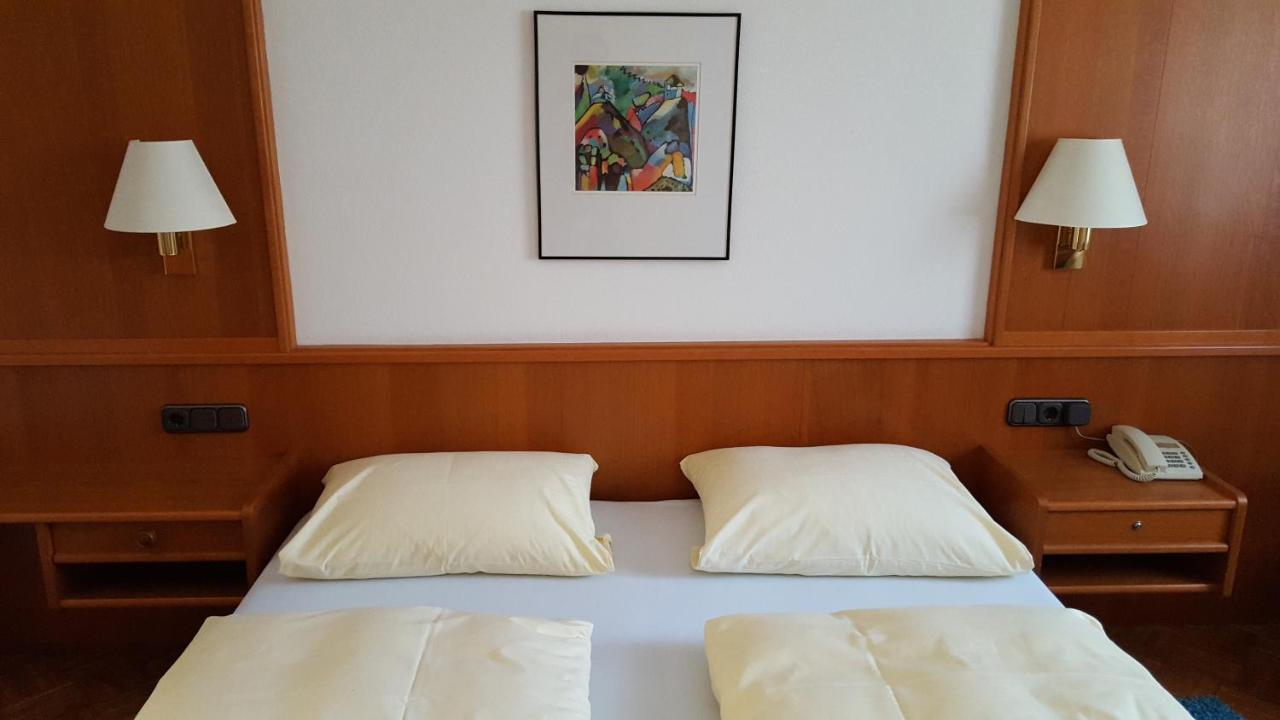 Zum Weissen Roessl Hotel Kallmunz Bagian luar foto