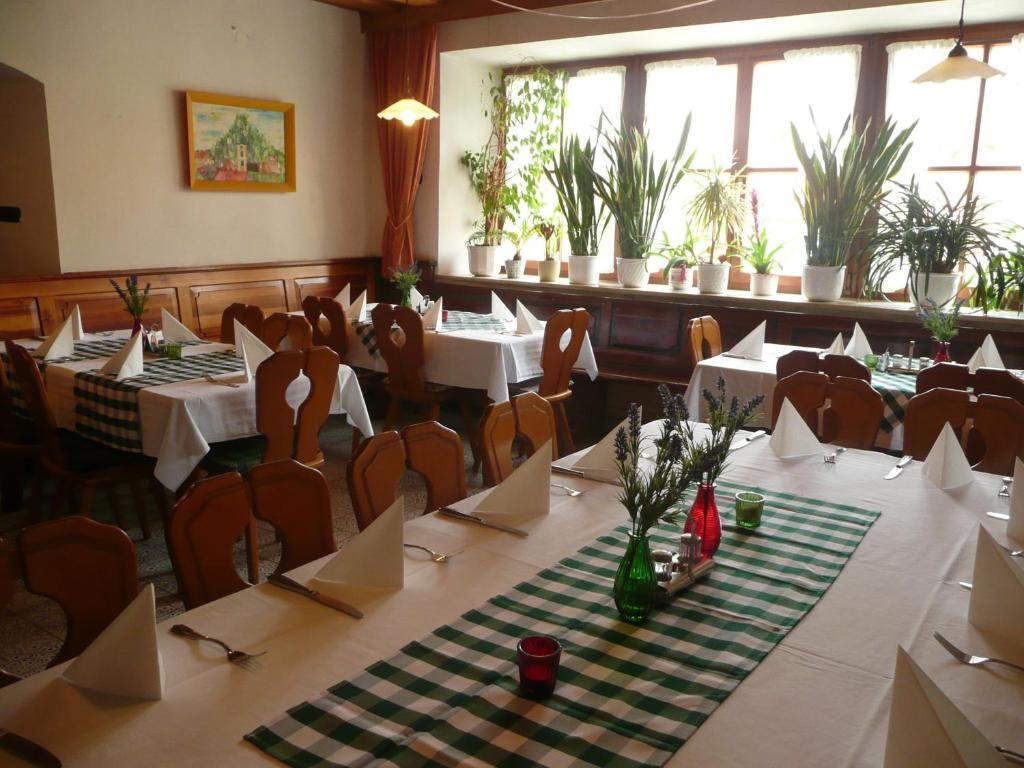 Zum Weissen Roessl Hotel Kallmunz Bagian luar foto
